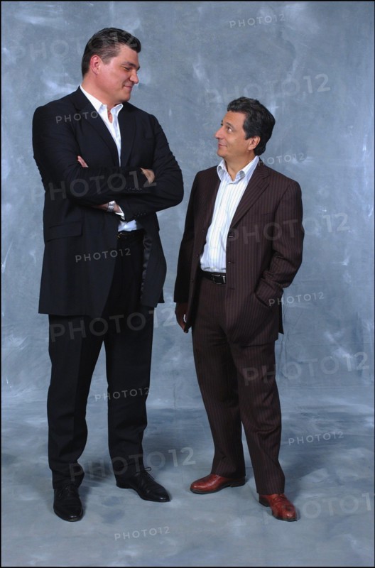 01/10/2004. EXCLUSIVE. France's 50 favorite celebs star in Michel Drucker's TV show "Vos Francais de coeur"