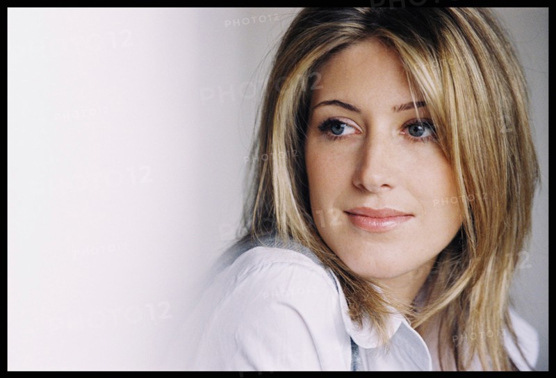 00/04/2005.   Close-up Amanda Sthers.
