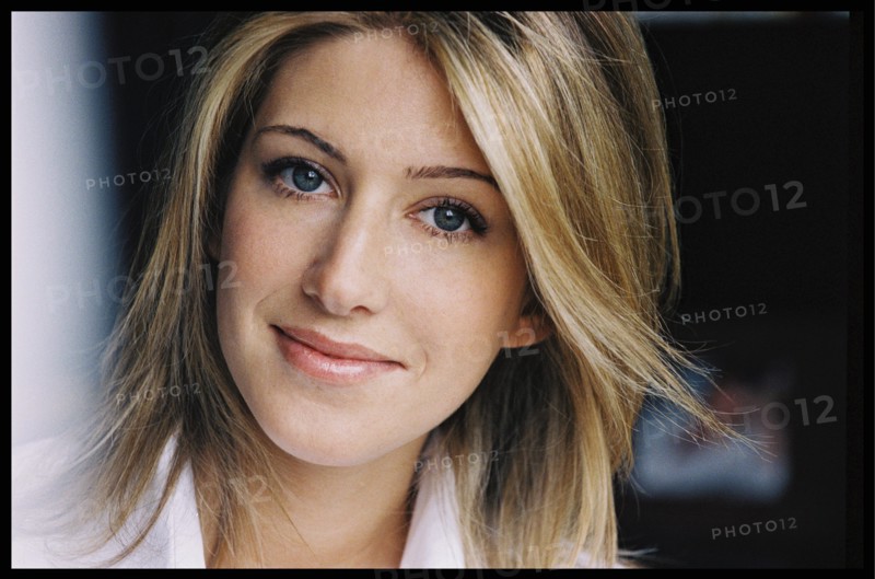 00/04/2005.   Close-up Amanda Sthers.
