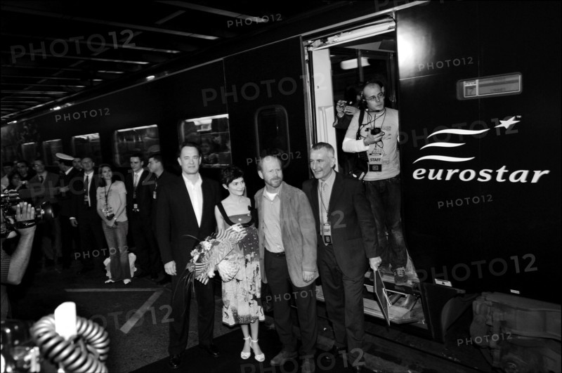 05/16/2006. Arrival of Da Vinci Code crew at Cannes rail station.