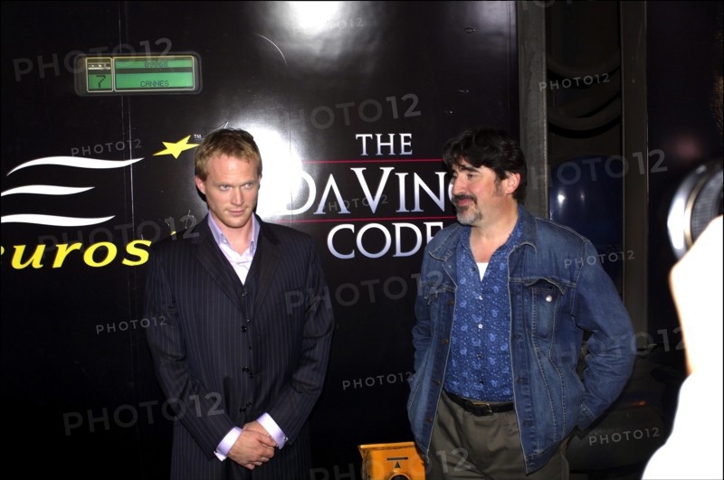 05/16/2006. Arrival of Da Vinci Code crew at Cannes rail station.