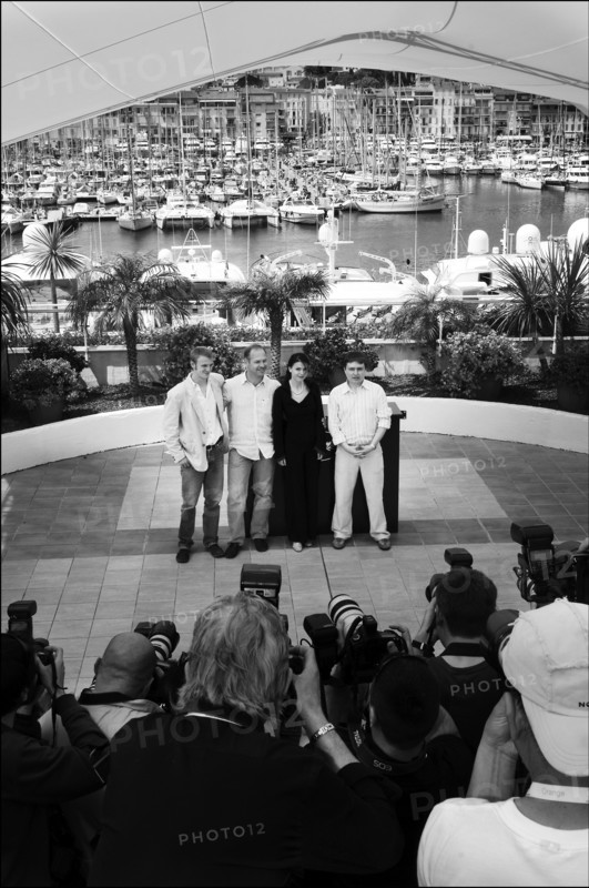 05/17/2007 - Photocall '4 months 3 weeks and 2 days'. 60th Festival de Cannes.