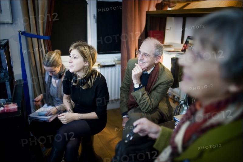 06/00/2009 - - On the set of the movie "Je vais te manquer ", written and directed by Amanda Sthers.