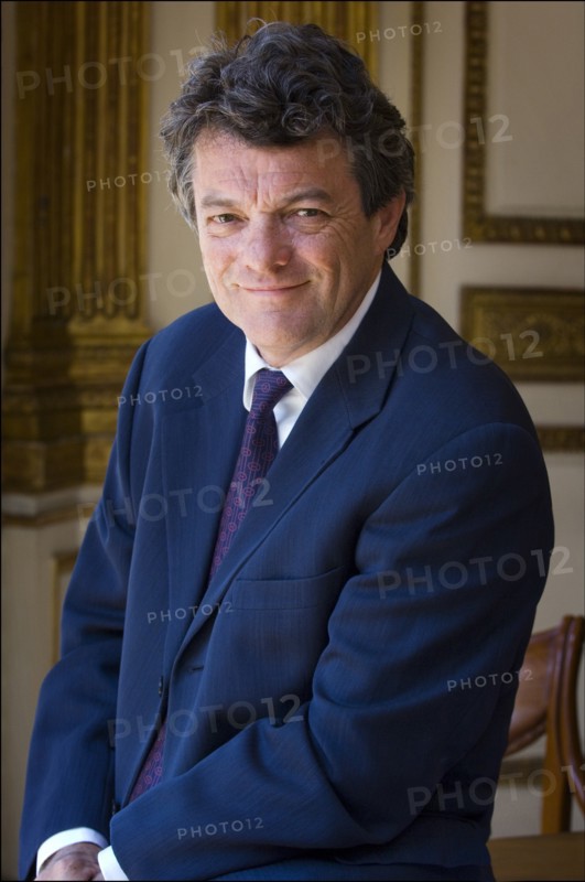 Jean Louis Borloo.