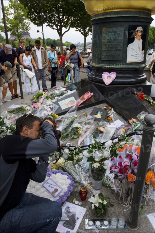 08/31/2007 - 10th anniversary of princess Diana's death.