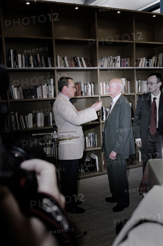 05/15/2005. 58th Cannes film festival - Behind the Scene. 05/11/2005. 58th Cannes film festival - Behind the Scene.