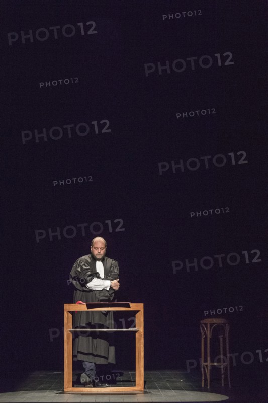 Eric Dupond Moretti en répétition au Théâtre de la Madeleine à Paris