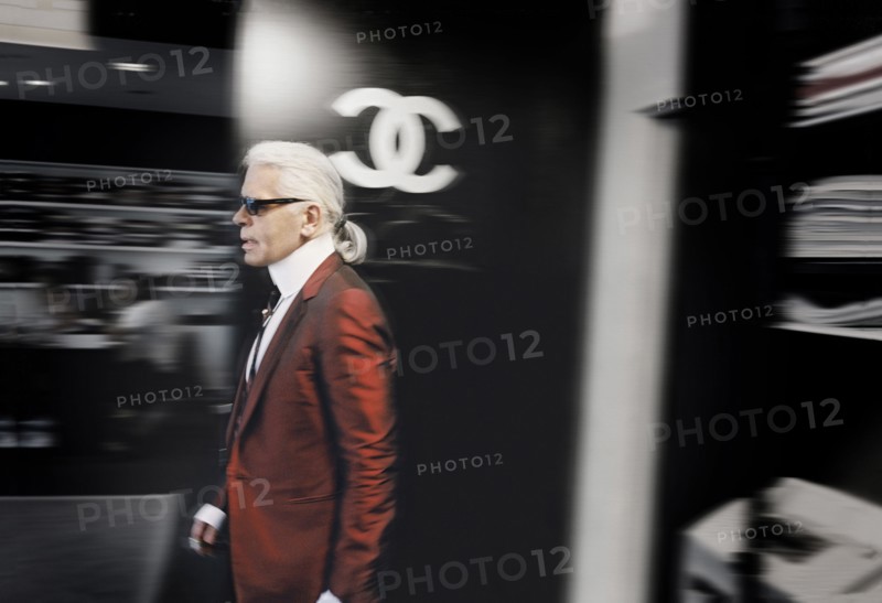 Karl Lagerfeld réinvente la collection Chanel Croisière en 2004