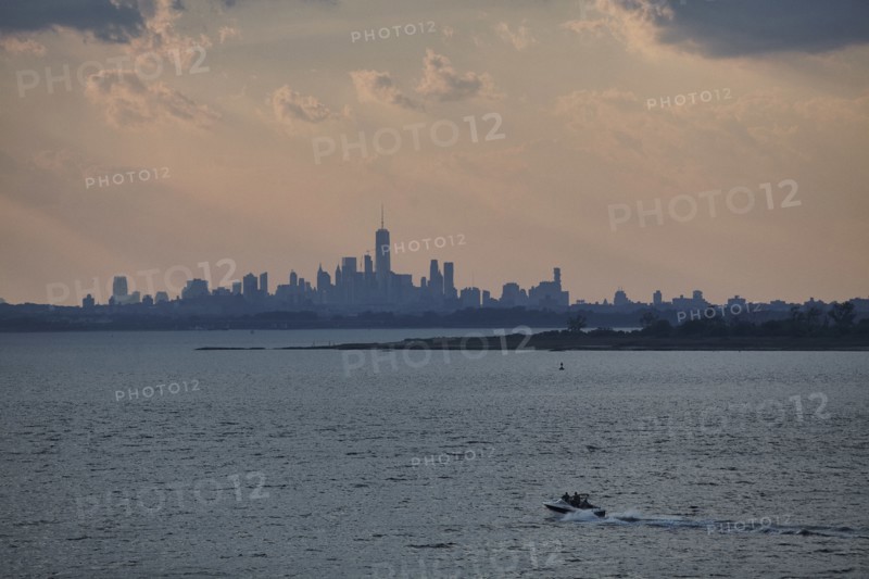 Reportage in the Rockaway Peninsula