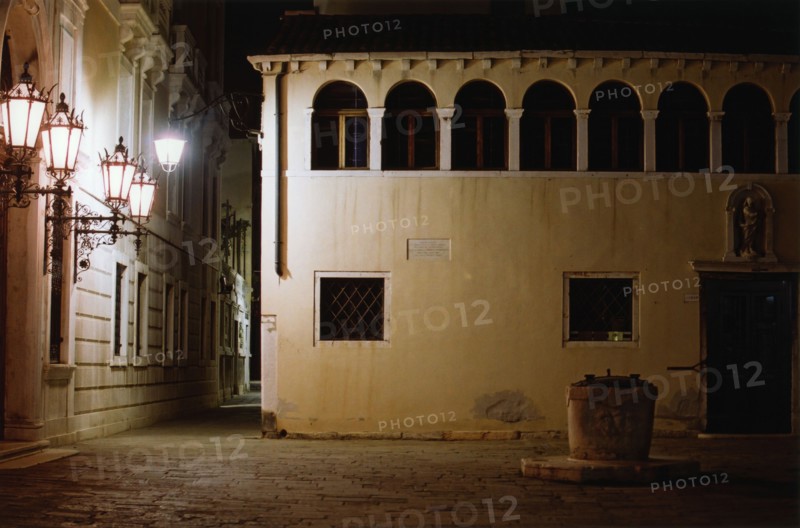 Venise. Palais Grassi