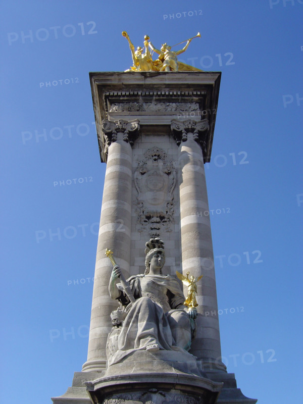 Paris, Pont Alexandre III (détail)