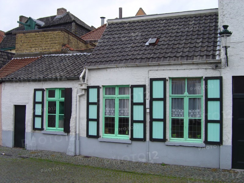 Bruges. Façade de maison, ruelles de la ville médiévale