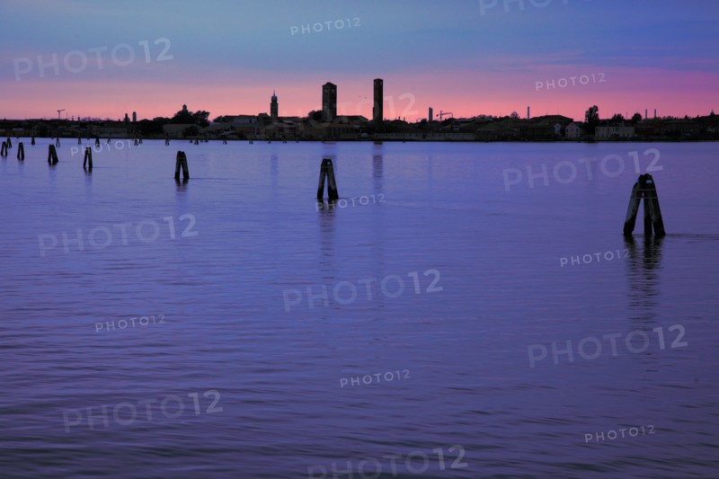 Lagune nord de Venise au soleil couchant