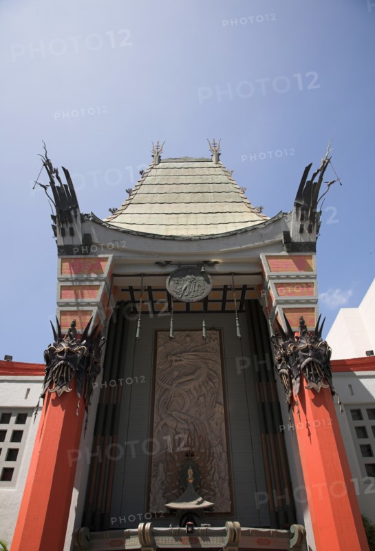Grauman's Chinese Theatre, 6925 Hollywood Boulevard, Walk of Fame