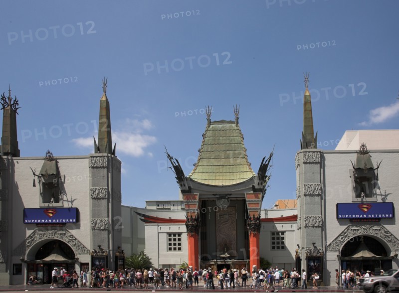 Grauman's Chinese Theatre, 6925 Hollywood Boulevard, Walk of Fame