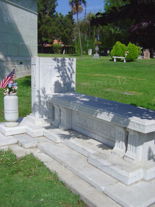 Hollywood Memorial Park, Forever Cemetery (Santa Monica Boulevard) : Tyrone Power 1914-1958