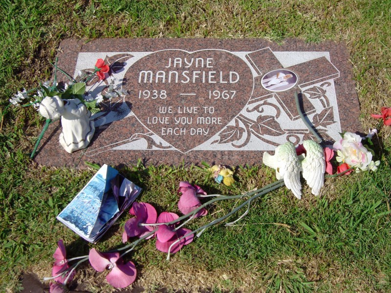 Hollywood Memorial Park, Forever Cemetery (Santa Monica Boulevard) : Jayne Mansfield 1938-1967