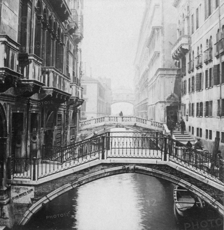 Venise Italie circa 1896 : Rio de Palazzo o de Canonica, Pont des Soupirs (Arco dei Sospiri), Ponte de la Canonica, Ponte Cappello