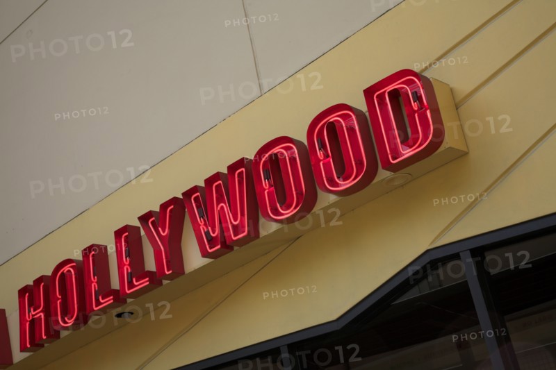 Hollywood Boulevard, Hollywood sign