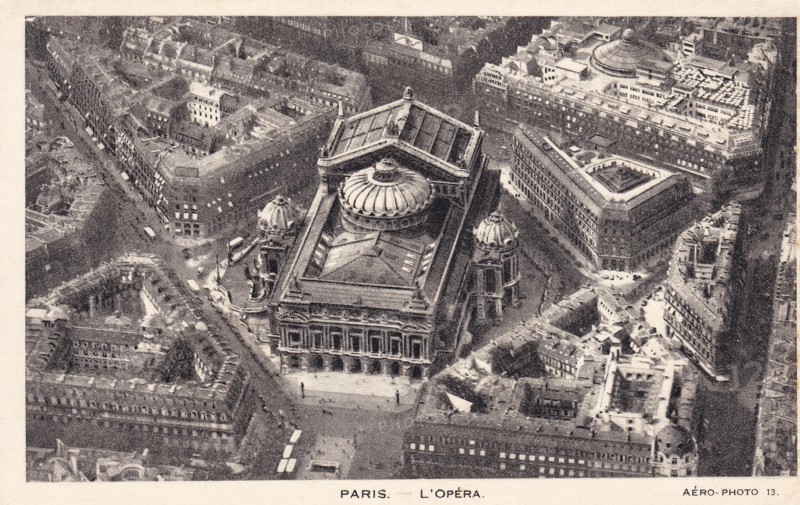 Vue aérienne l'Opéra Garnier, vers 1910