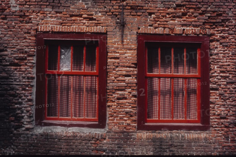 Windows, Amsterdam