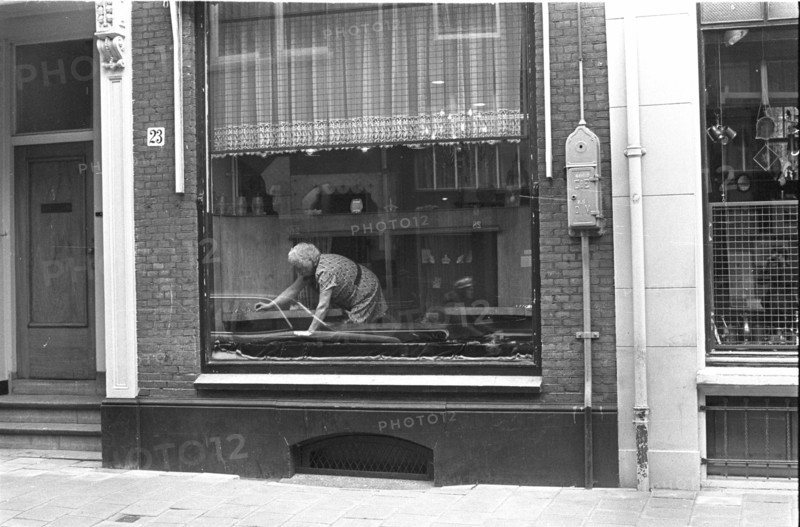 Window cleaning, Amsterdam