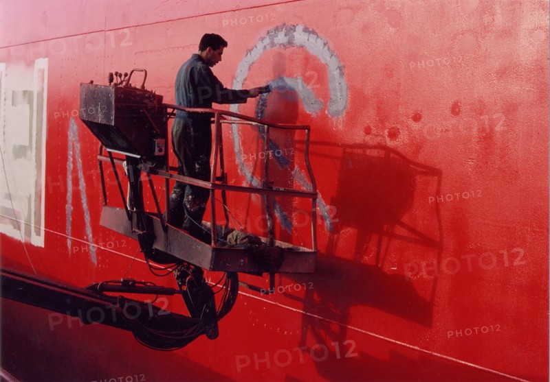 Painting ship, Dublin port