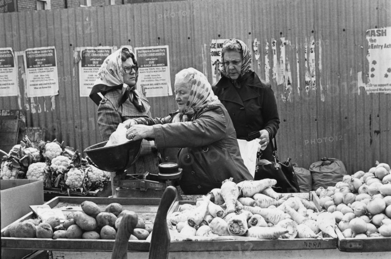 Moore Street, Dublin, market
