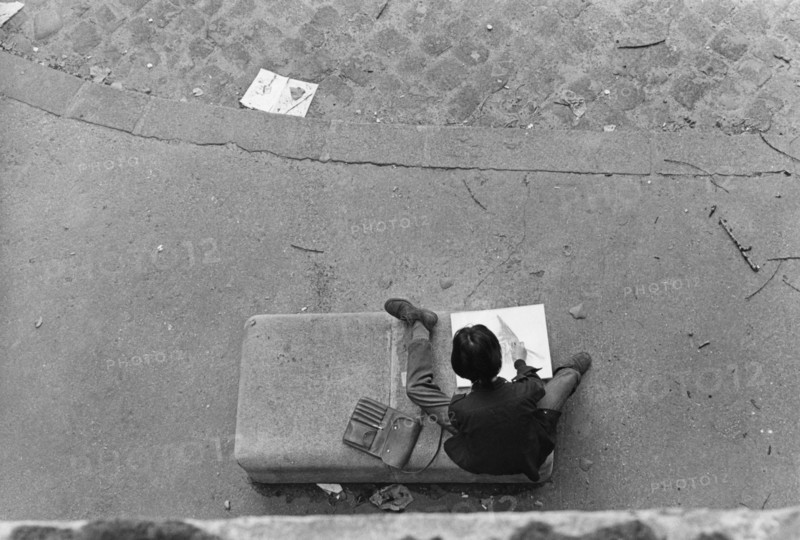 Paris, artist