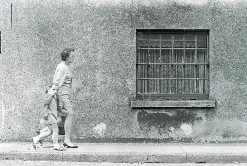 Mère et fille à Irishtown, Dublin, Irlande