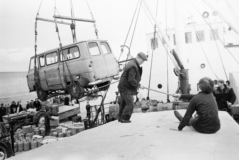 Chargement d'un ferry, Irlande