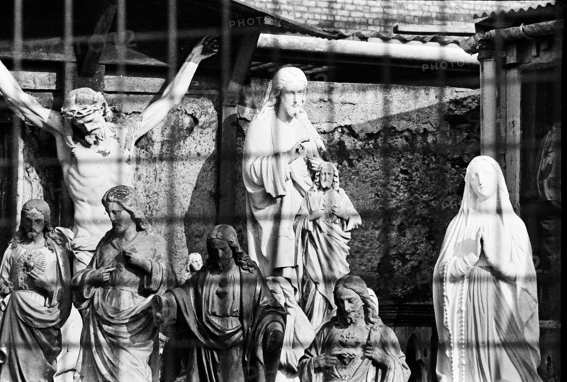 Religious statues, Dublin