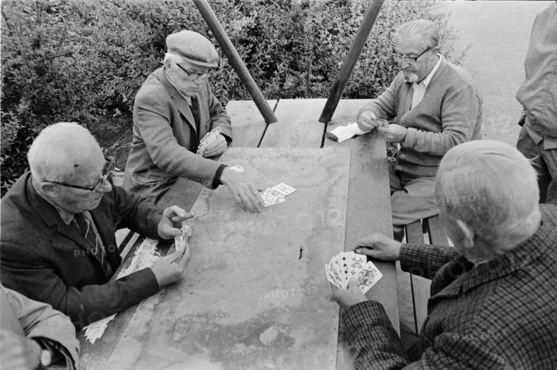 Amsterdam, card playing