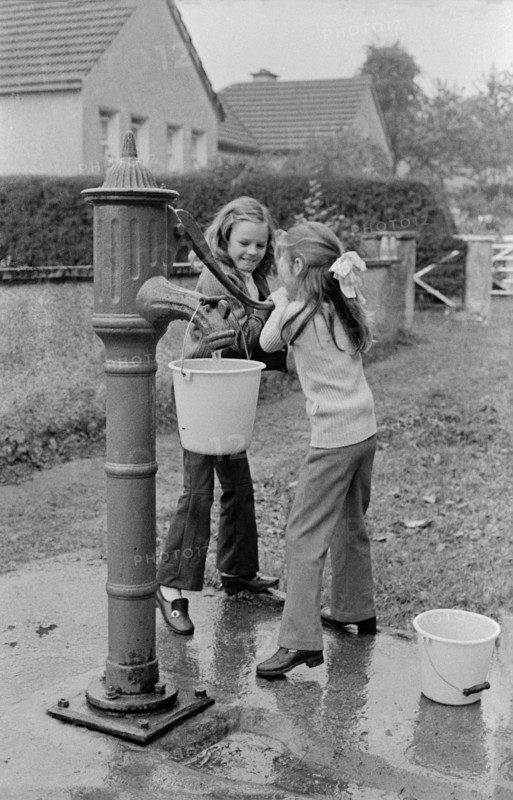 Water pump, County Meath