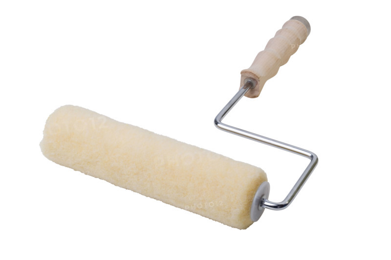 Still life of a paint roller.