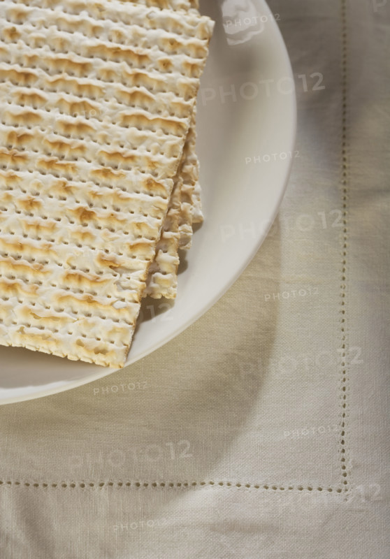 Close up of plate of Matzah.