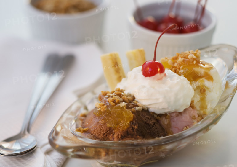 Close up of banana split.