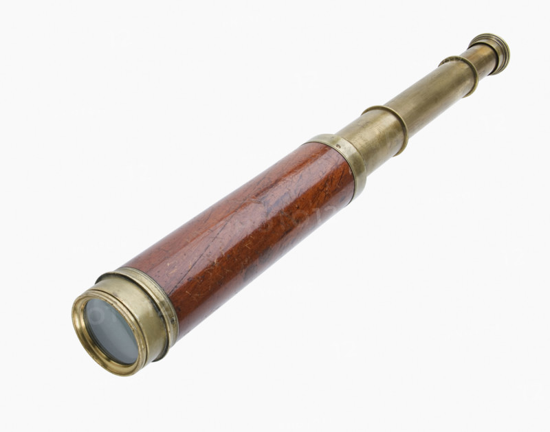 Close up of spyglass.