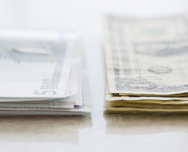 Stacks of Euros and American dollars. Date : 2006