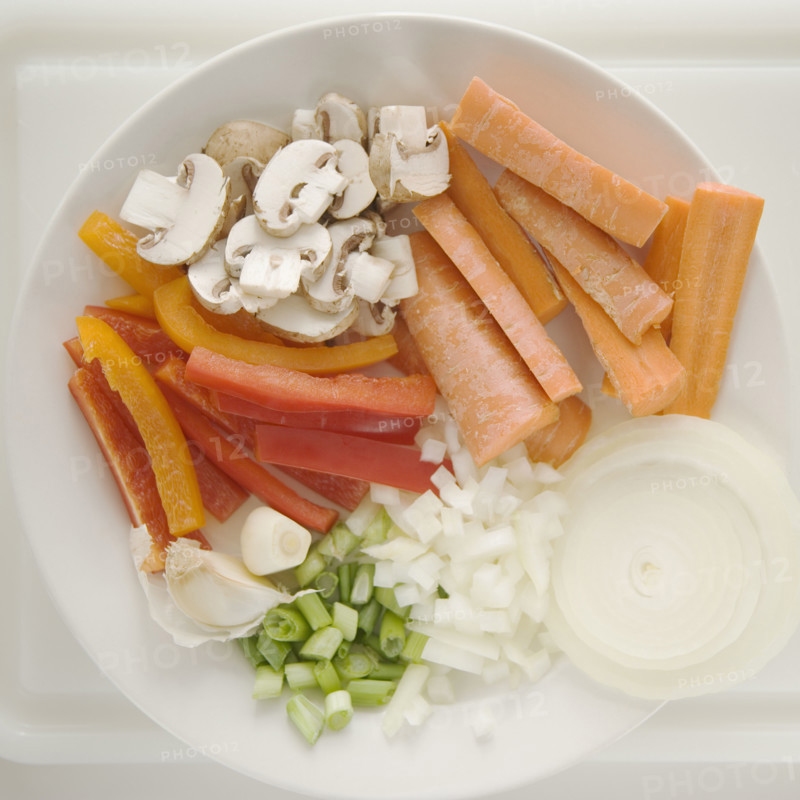 Chopped vegetables on plate. Date : 2006