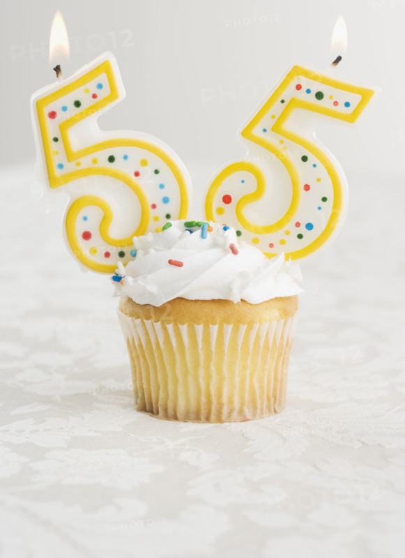 Special cupcake with candles for 55. Date : 2006