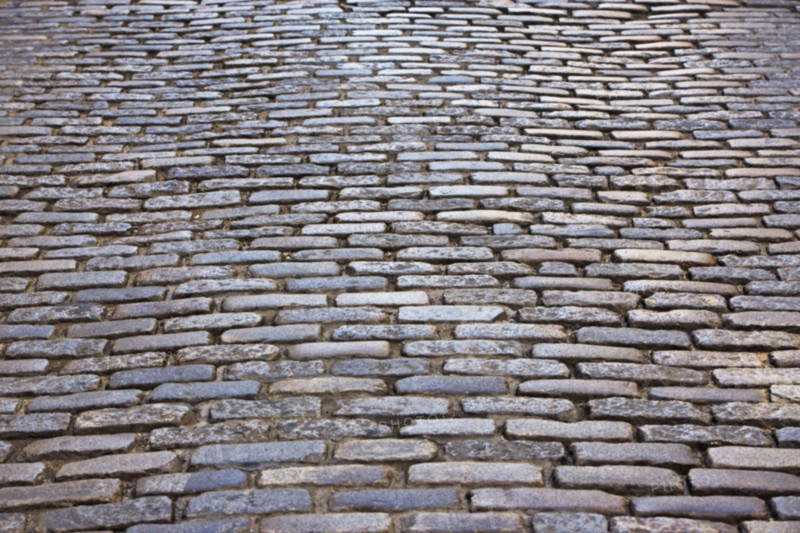 cobblestone street. Date : 2007