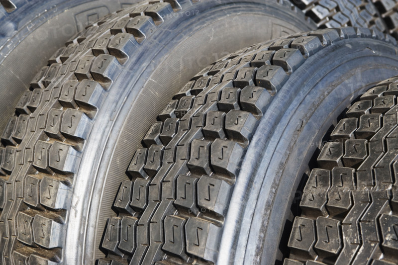 Close up of tires. Date : 2007