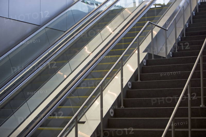 escalator. Date : 2007