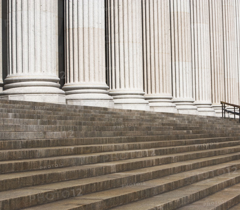 architecural columns. Date : 2007