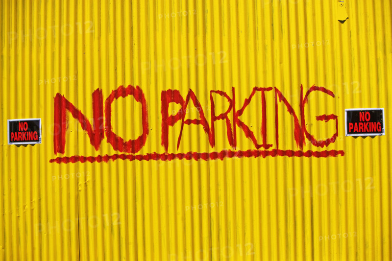 No Parking painted on wall. Date : 2007
