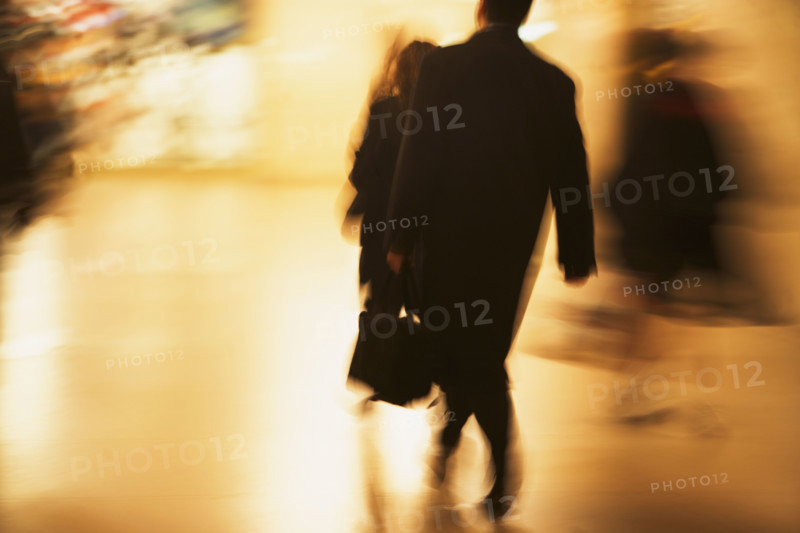 Blurred motion shot of people, Grand Central Station, New York City. Date : 2007