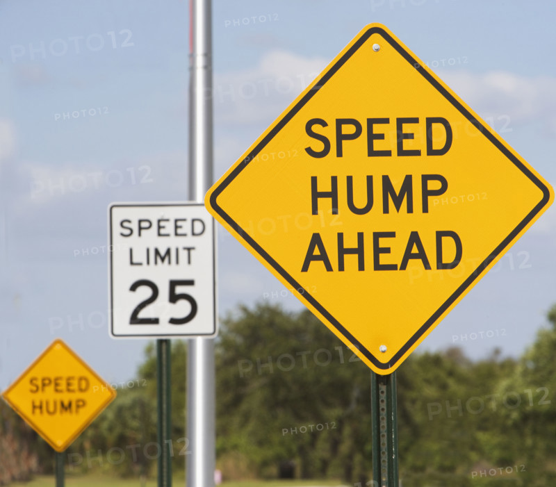 Street signs along road. Date : 2007