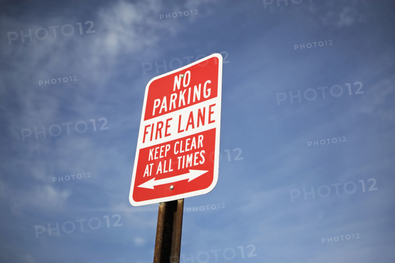 No Parking sign. Date : 2007