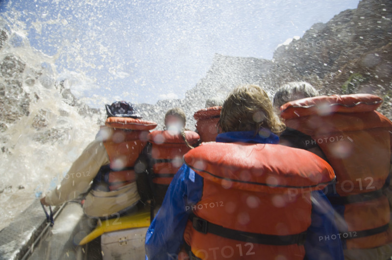 People white water rafting. Date : 2007